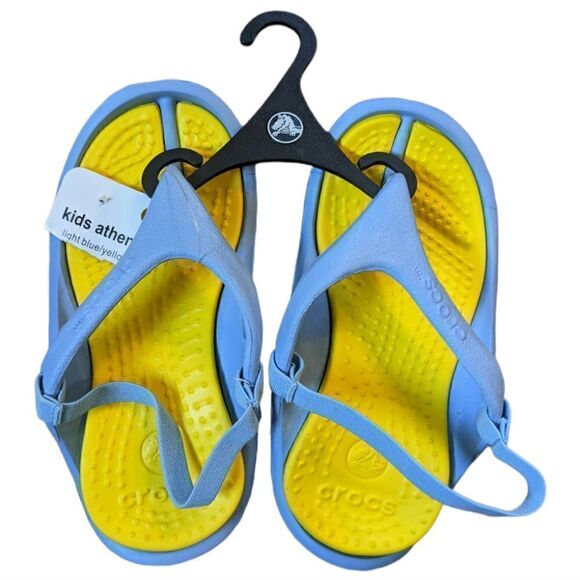 NWT Kids Crocs Flip Flop Sandals, Size 8/9, Yellow Blue - Picture 1 of 6